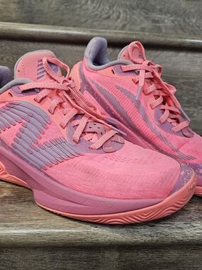 New Balance Fuel Cell TWO WXY v5 Ultra Pink Sneakers Basketball BB2WYCA5